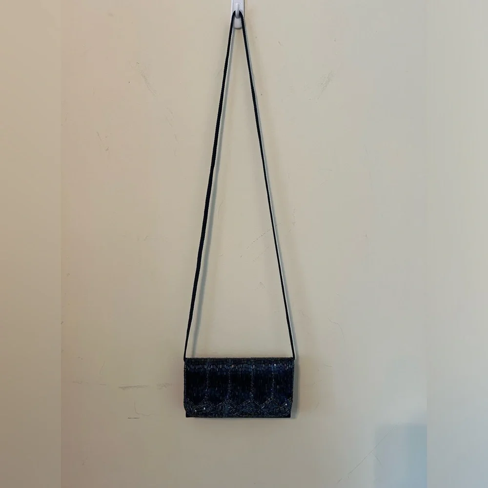 La Regale Beaded Navy Blue Evening Clutch - Picture 3 of 7